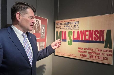 Hrvoje Špicer, ravnatelj Muzeja Brodskog Posavlja na izložbi Mia Čorak Slavenska: Ljubav i aplauz