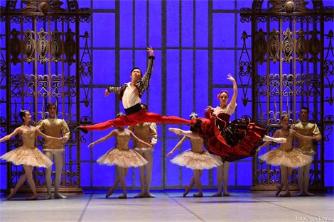 Hrvatsko narodno kazalište: Petar Iljič Čajkovski – Rudolf Nurejev, Orašar, kor. i red. Rudolf Nurejev, foto: Novković